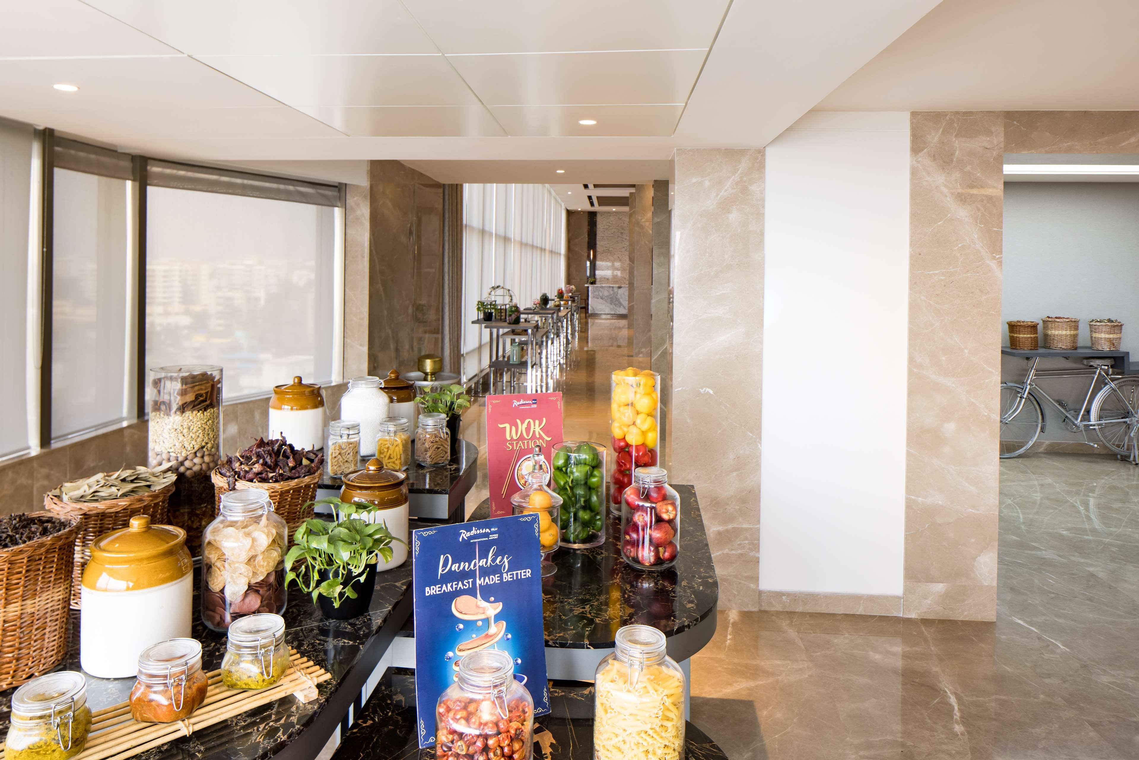 Radisson Blu International Airport होटल Mumbai