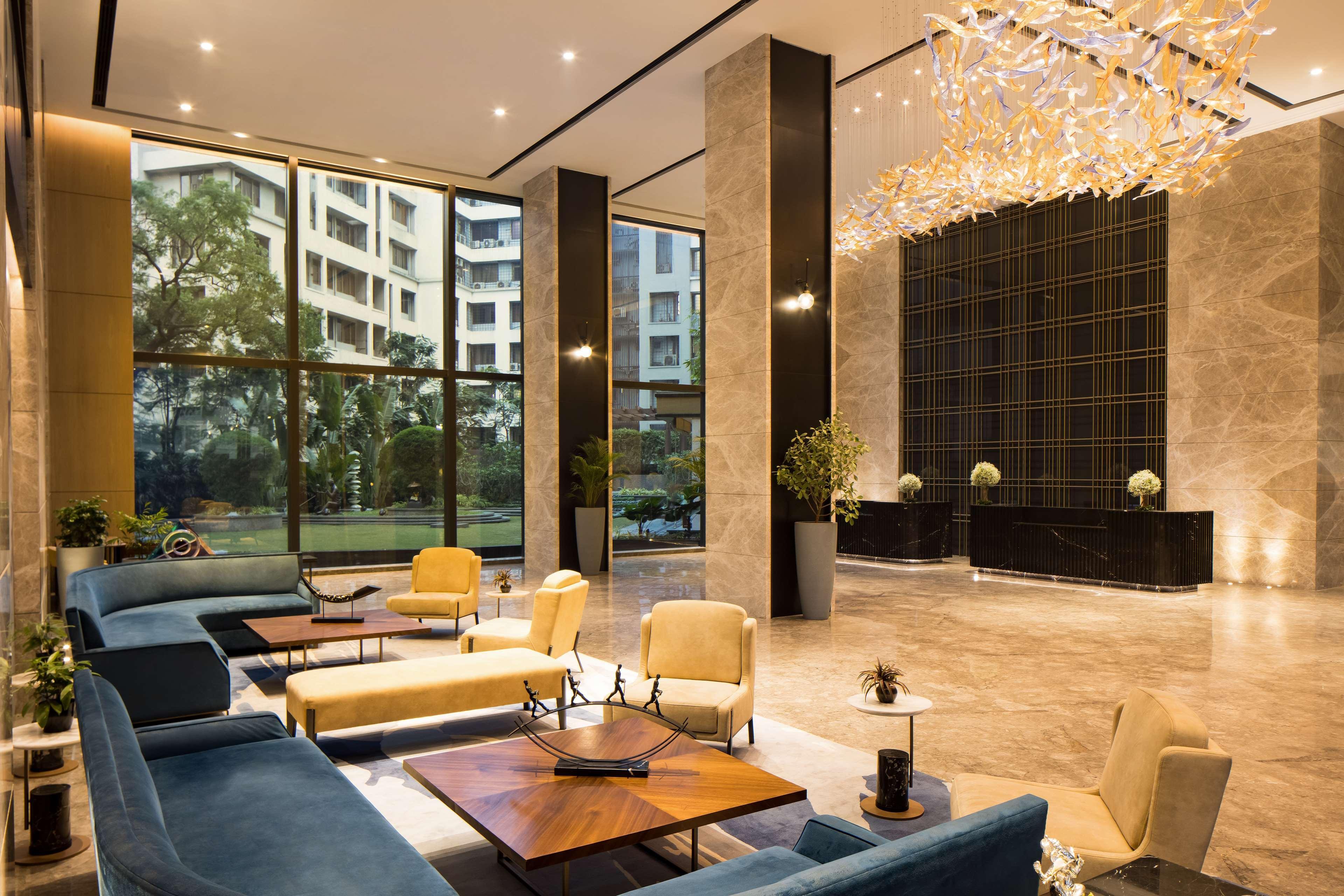 Hotel Radisson Blu International Airport 5*